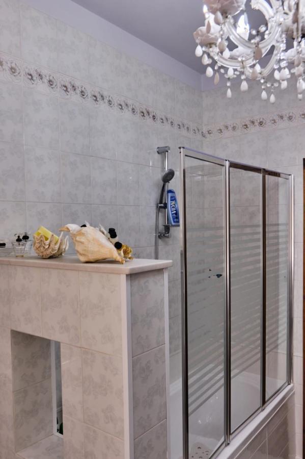 הוילה דונוראטיקו Casa Marina מראה חיצוני תמונה